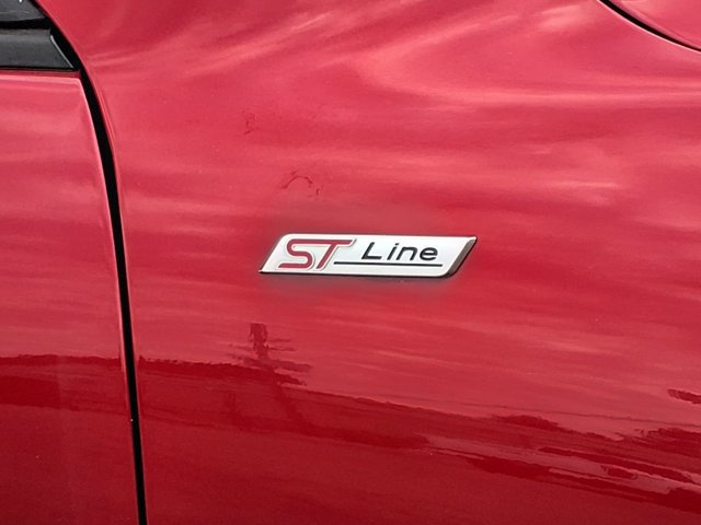 Certified 2024 Ford Escape ST-Line w/ Tech Pack #1 AWD/4WD image 4