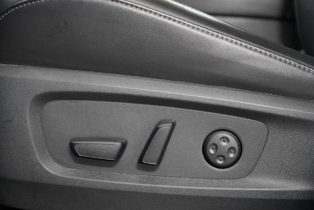 Used 2025 INFINITI QX60 Luxe AWD/4WD image 14