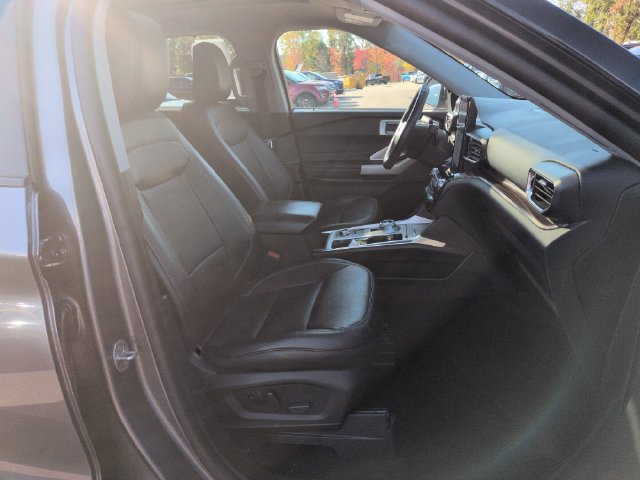 Certified 2023 Ford Explorer Limited w/ Limited Technology Package AWD/4WD image 15