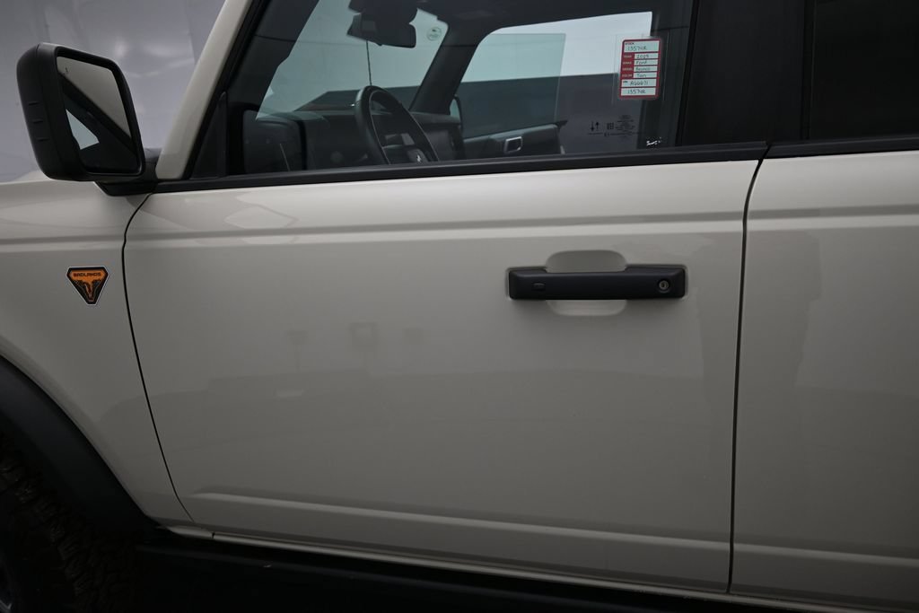 Certified 2025 Ford Bronco Badlands AWD/4WD image 9
