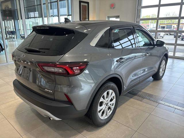 Certified 2023 Ford Escape Active AWD/4WD image 3