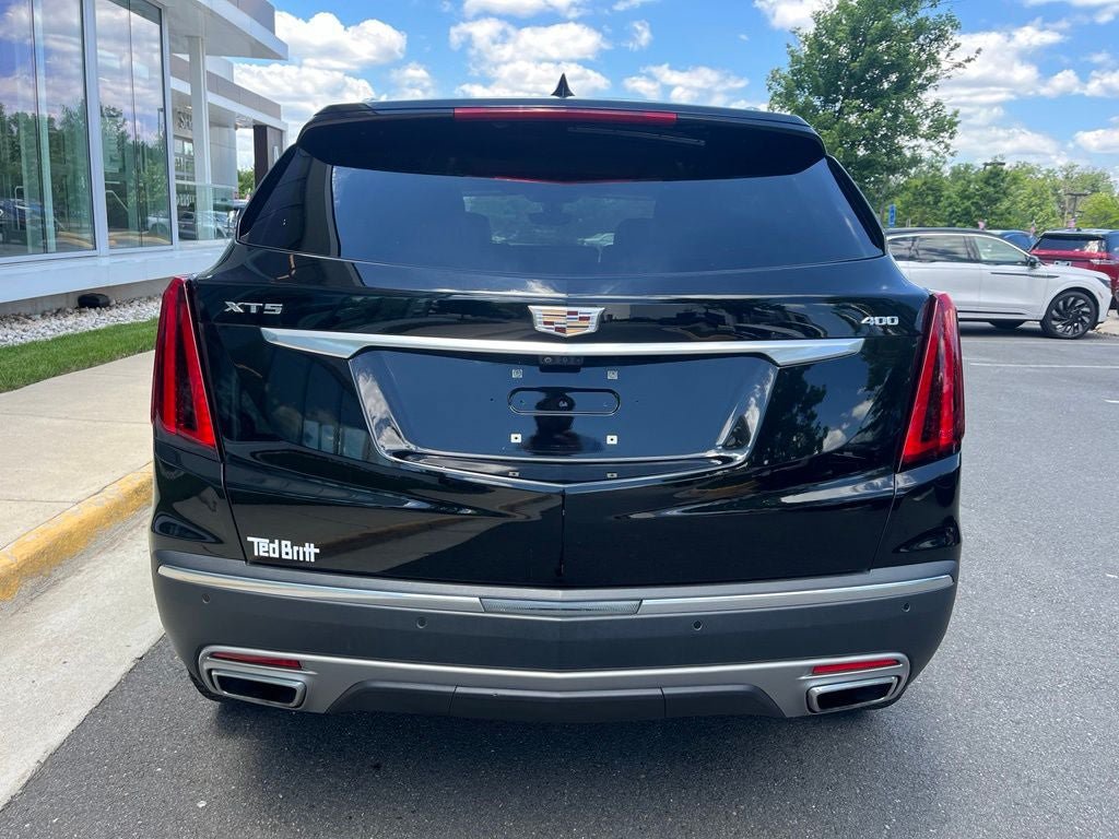 Used 2021 Cadillac XT5 Premium Luxury w/ Platinum Package FWD image 8
