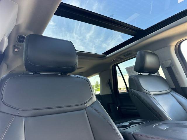 Certified 2025 Ford Expedition Active AWD/4WD image 16
