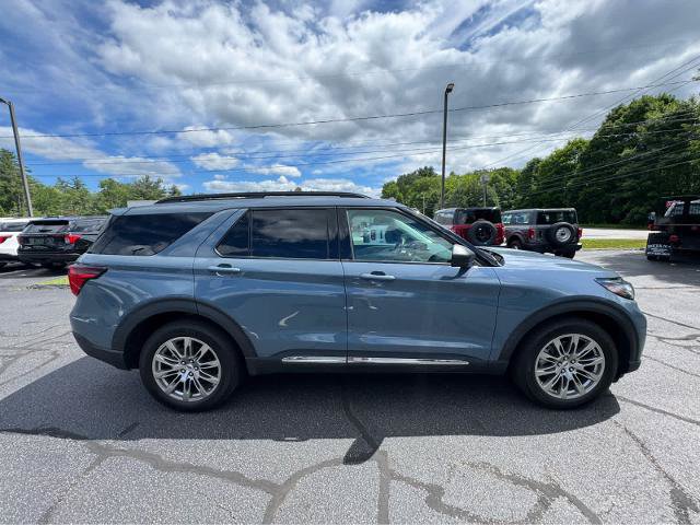 Certified 2025 Ford Explorer Active w/ Active Comfort Package AWD/4WD image 7