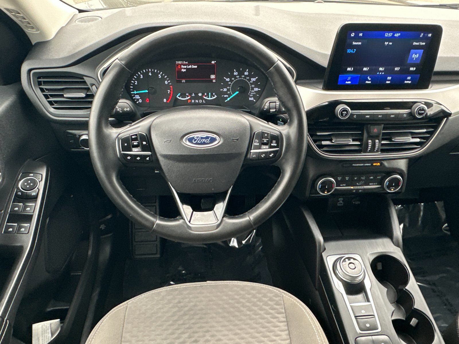Certified 2022 Ford Escape SE w/ SE Sport Appearance Package image 15