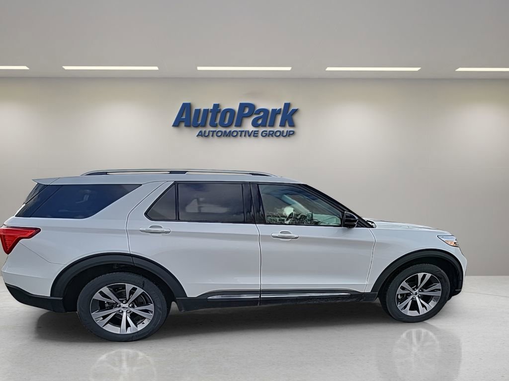 Certified 2020 Ford Explorer Platinum w/ Premium Technology Package AWD/4WD image 10