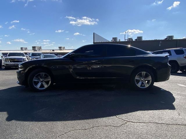 Used 2018 Dodge Charger SXT Plus image 2