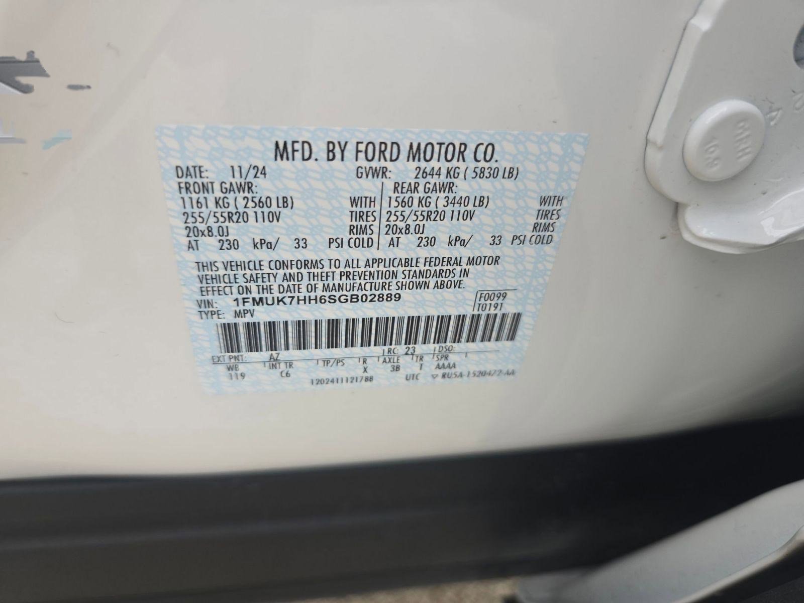 Certified 2025 Ford Explorer Platinum image 19