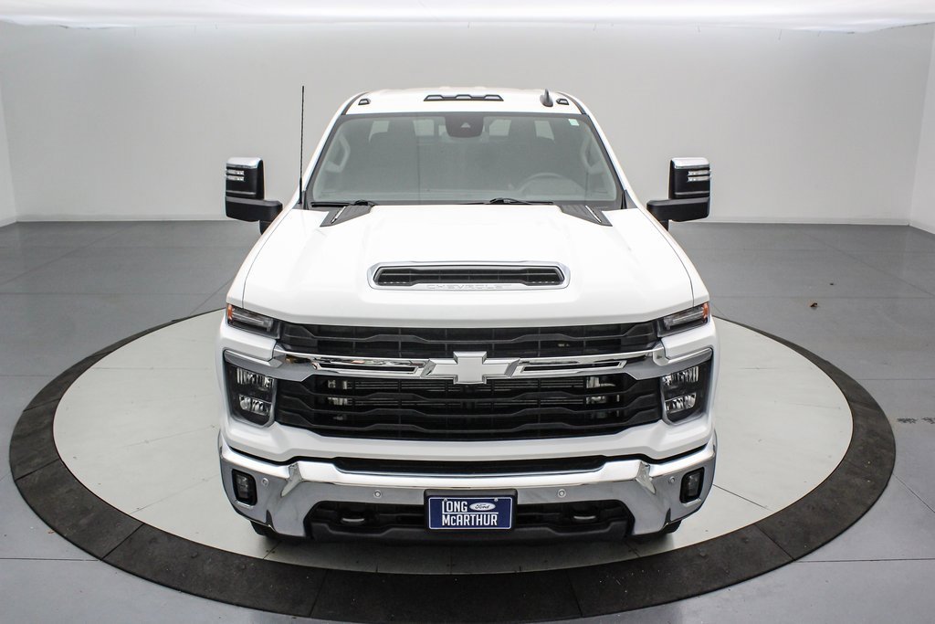 Used 2025 Chevrolet Silverado 3500 LT w/ Texas Edition image 10