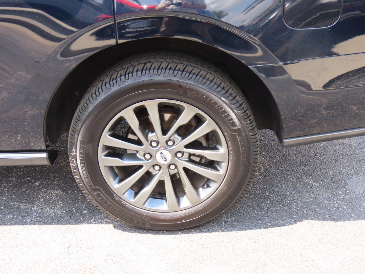 Certified 2021 Ford Expedition Limited image 16