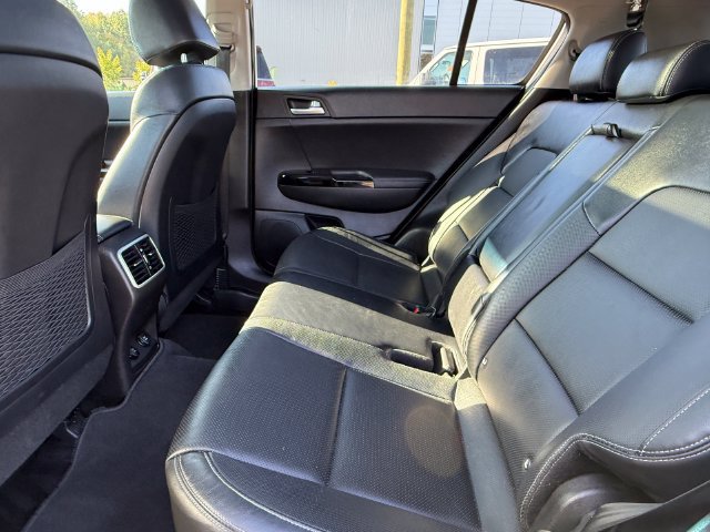 Used 2021 Kia Sportage EX w/ EX Technology Package AWD/4WD image 21