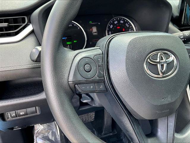 Used 2019 Toyota RAV4 LE w/ Carpet Mat Package AWD/4WD image 11