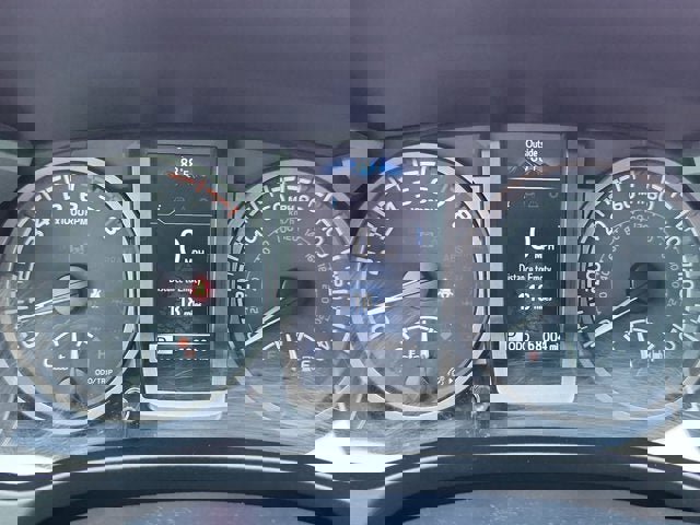 Used 2020 Toyota Tacoma TRD Sport w/ Technology Package AWD/4WD image 23