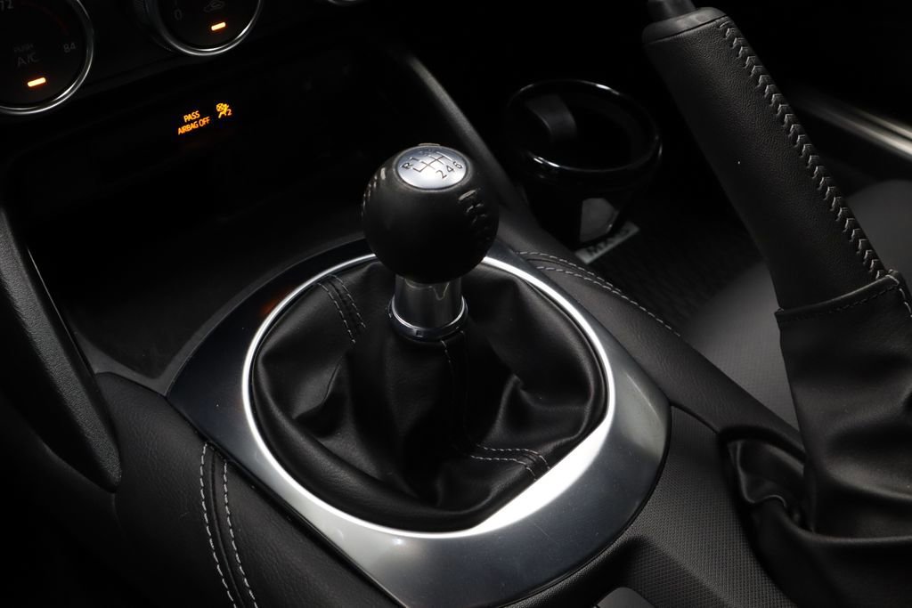 Used 2024 MAZDA MX-5 Miata Grand Touring w/ Weather Package image 32