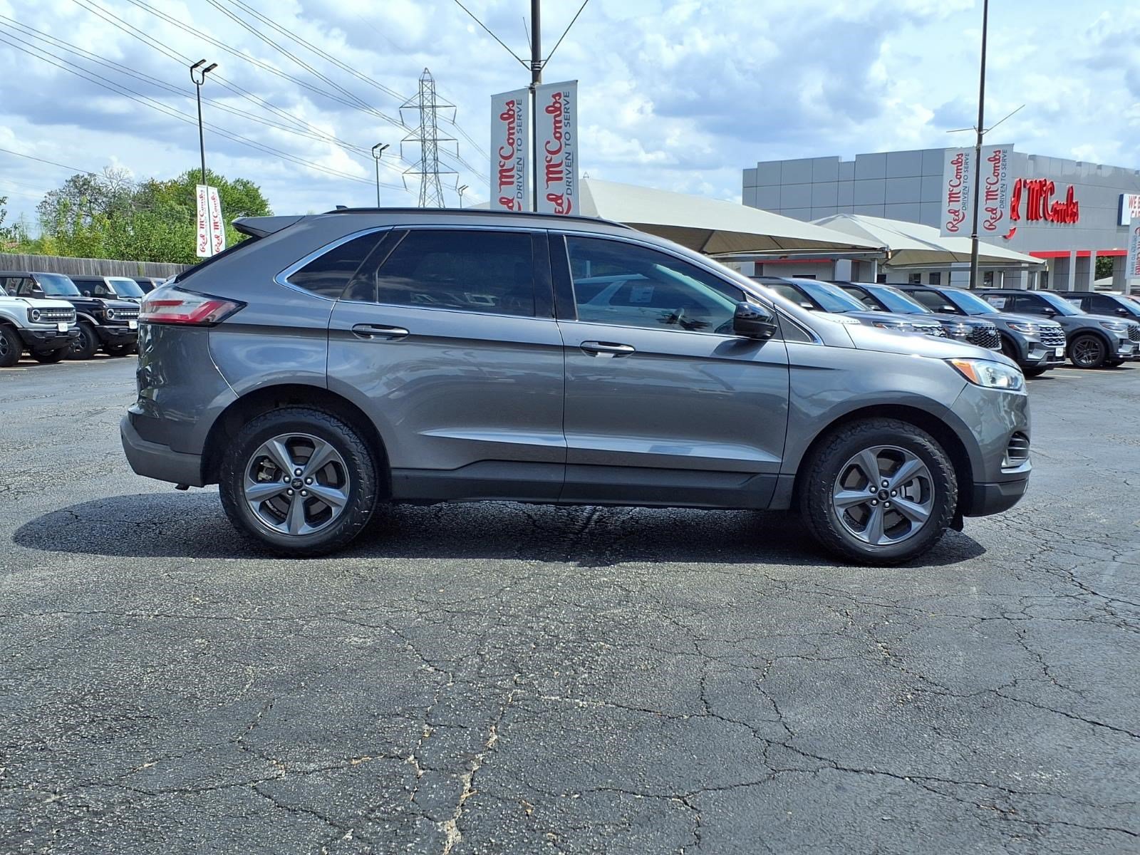Certified 2022 Ford Edge SEL w/ Sport Appearance Package AWD/4WD image 5