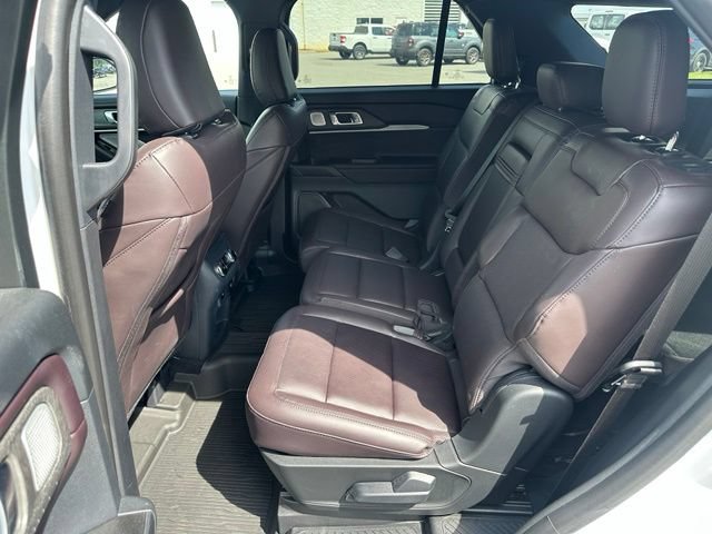 Certified 2026 Ford Explorer Platinum AWD/4WD image 6