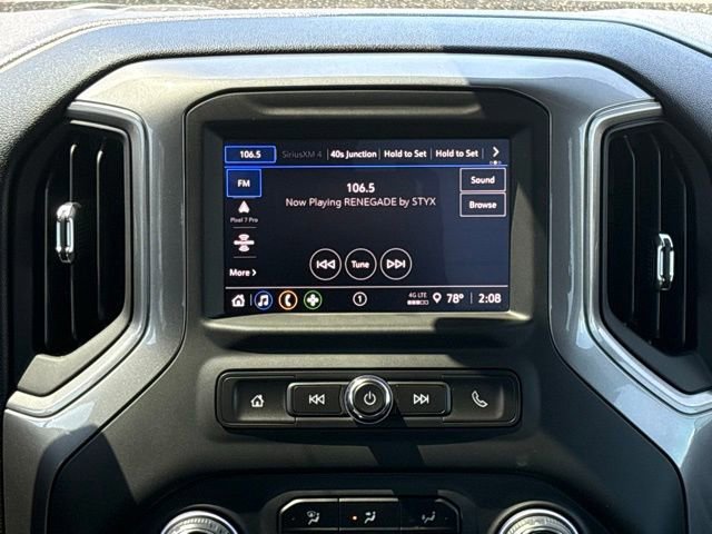 Used 2025 Chevrolet Silverado 2500 Custom w/ Custom Value Package image 18