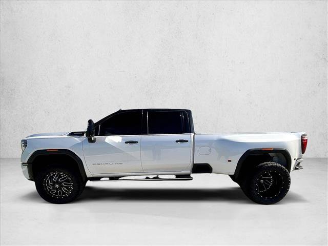 Used 2024 GMC Sierra 3500 Denali Ultimate AWD/4WD image 6