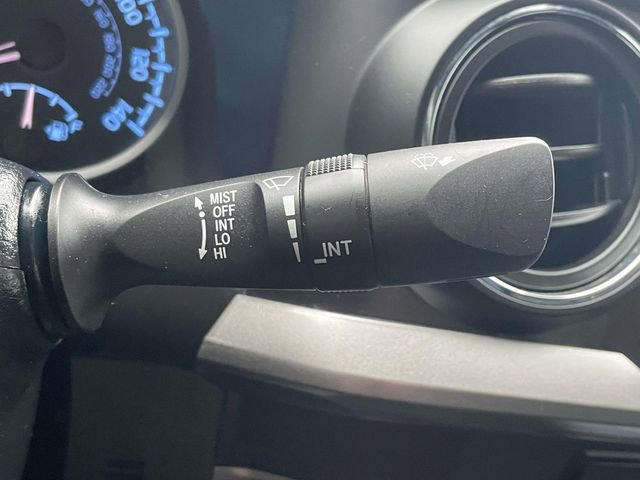 Used 2020 Toyota Tacoma Limited image 23