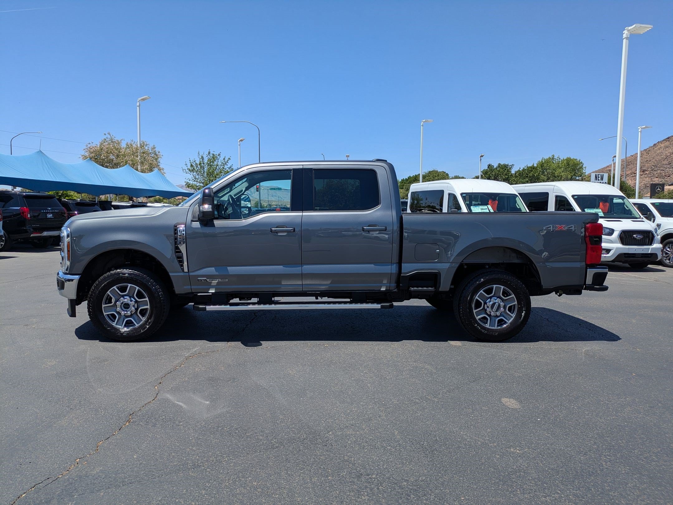 Certified 2025 Ford F250 Lariat AWD/4WD image 7