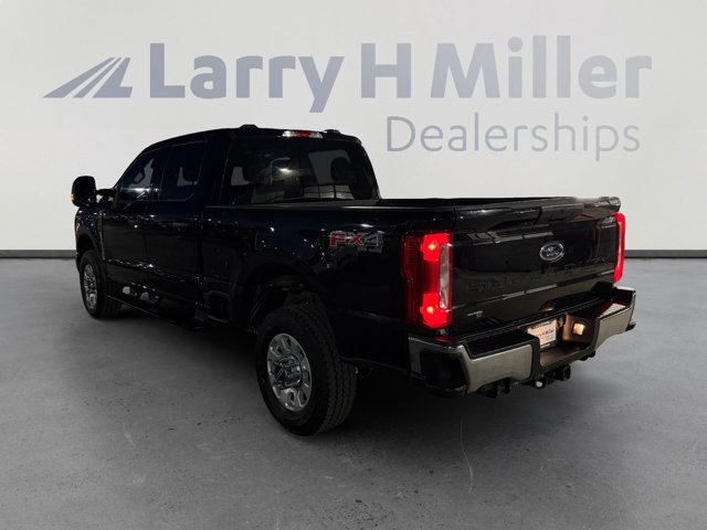 Certified 2024 Ford F250 XLT w/ FX4 Off-Road Package AWD/4WD image 3