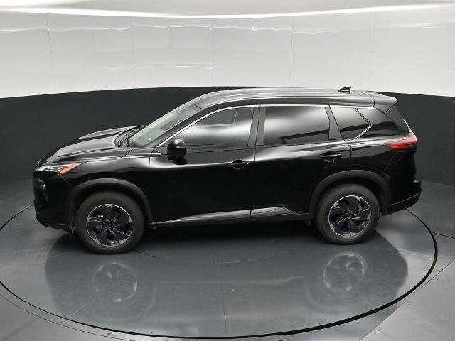 Used 2024 Nissan Rogue SV AWD/4WD image 40