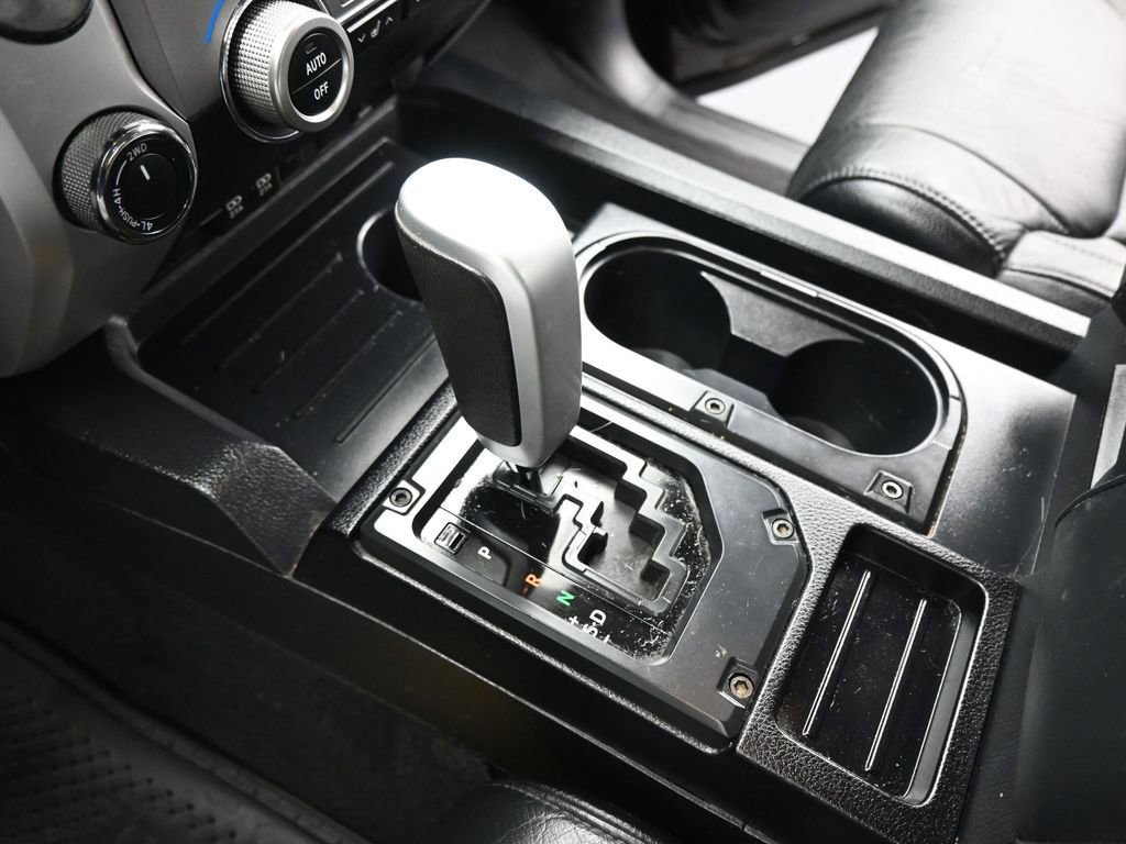 Used 2020 Toyota Tundra Limited w/ Limited Premium Package image 44