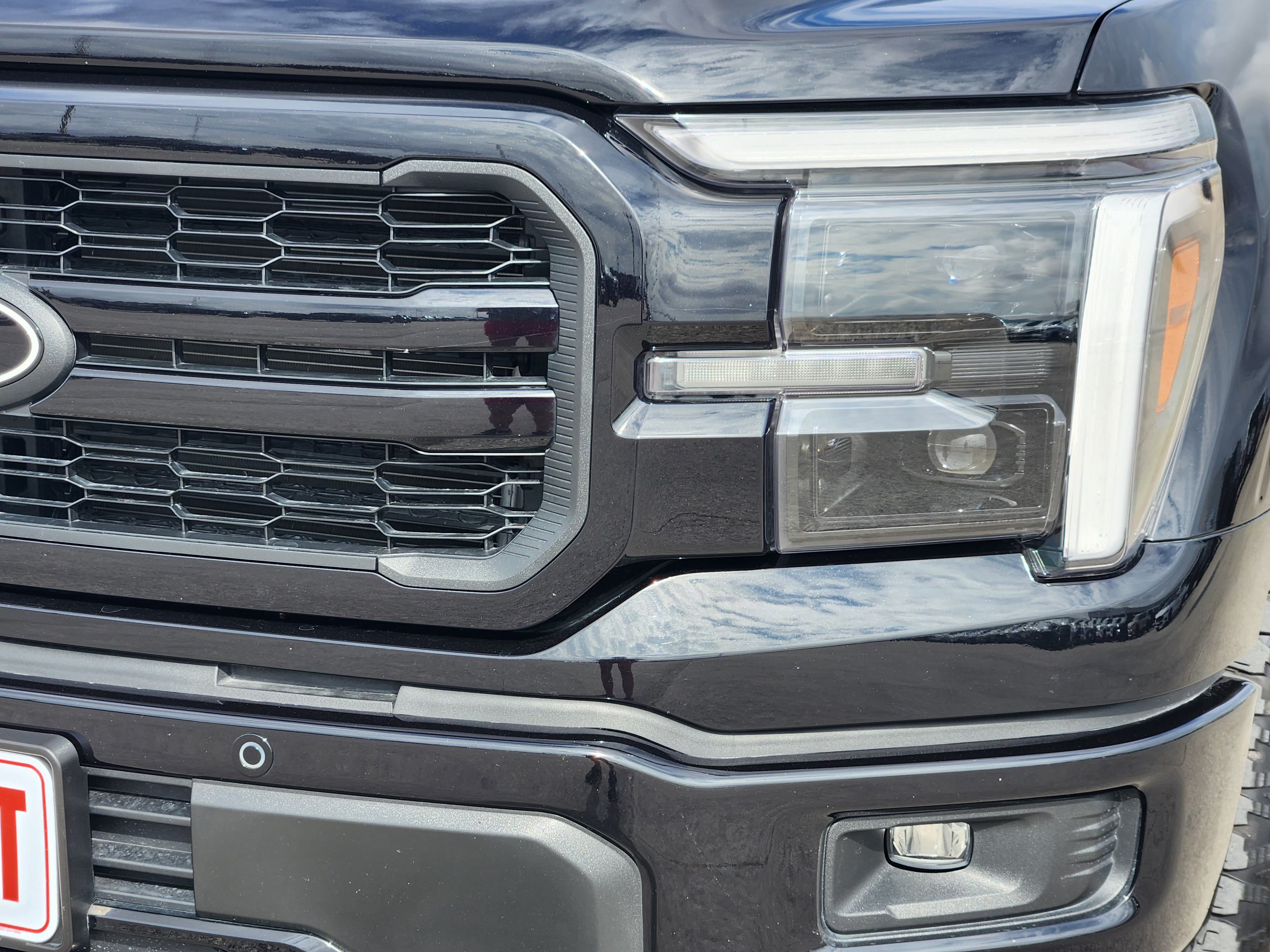 Certified 2025 Ford F150 Lariat AWD/4WD image 8