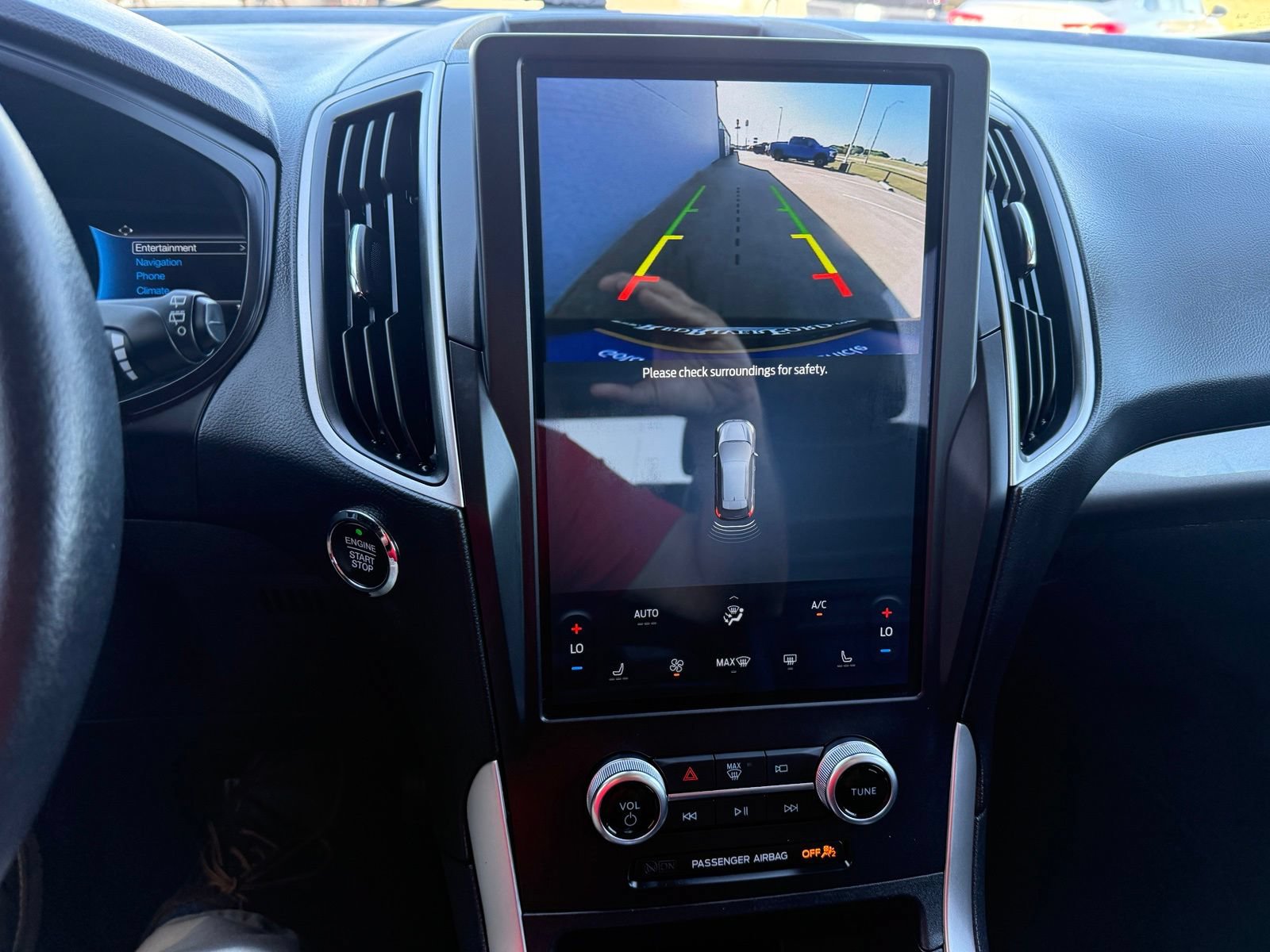 Certified 2024 Ford Edge SEL AWD/4WD image 16