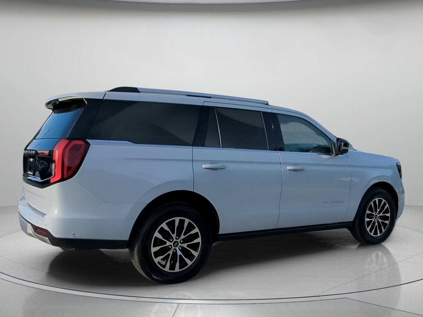 Certified 2025 Ford Expedition Platinum AWD/4WD image 29