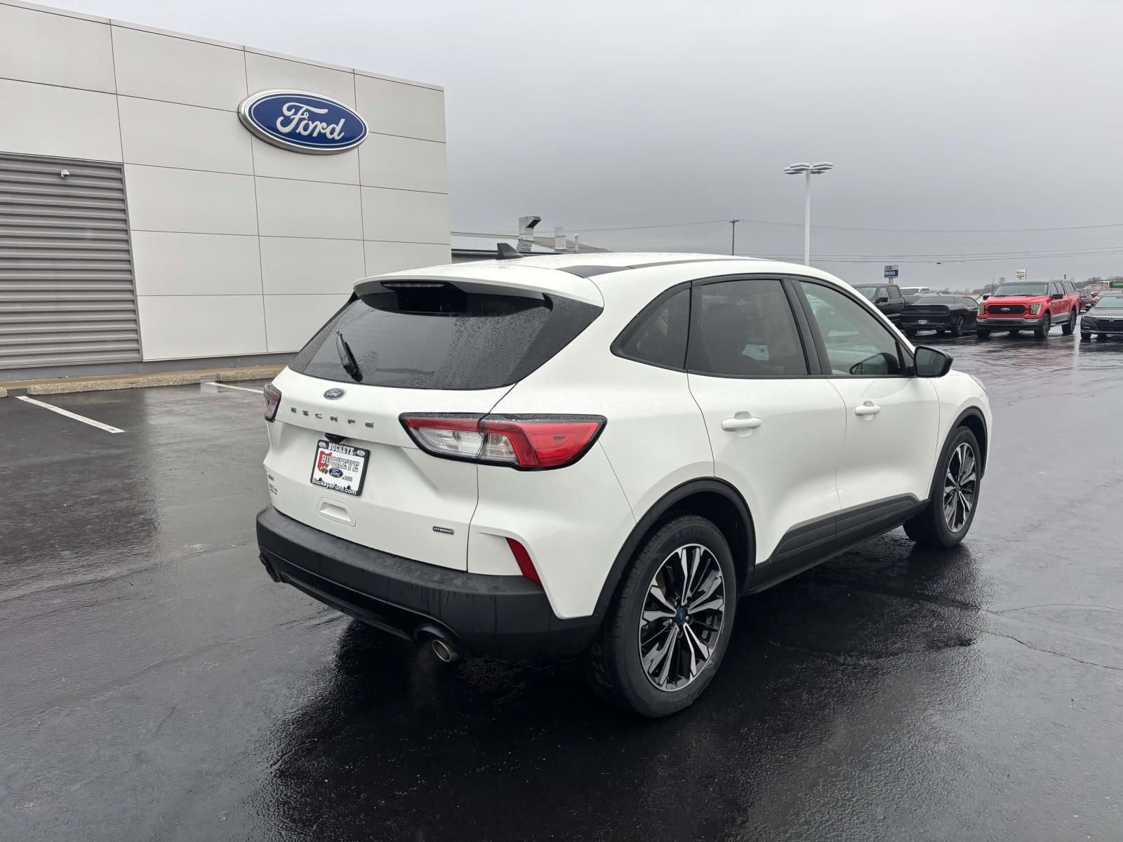 Certified 2021 Ford Escape SE w/ SE Sport Appearance Package image 9