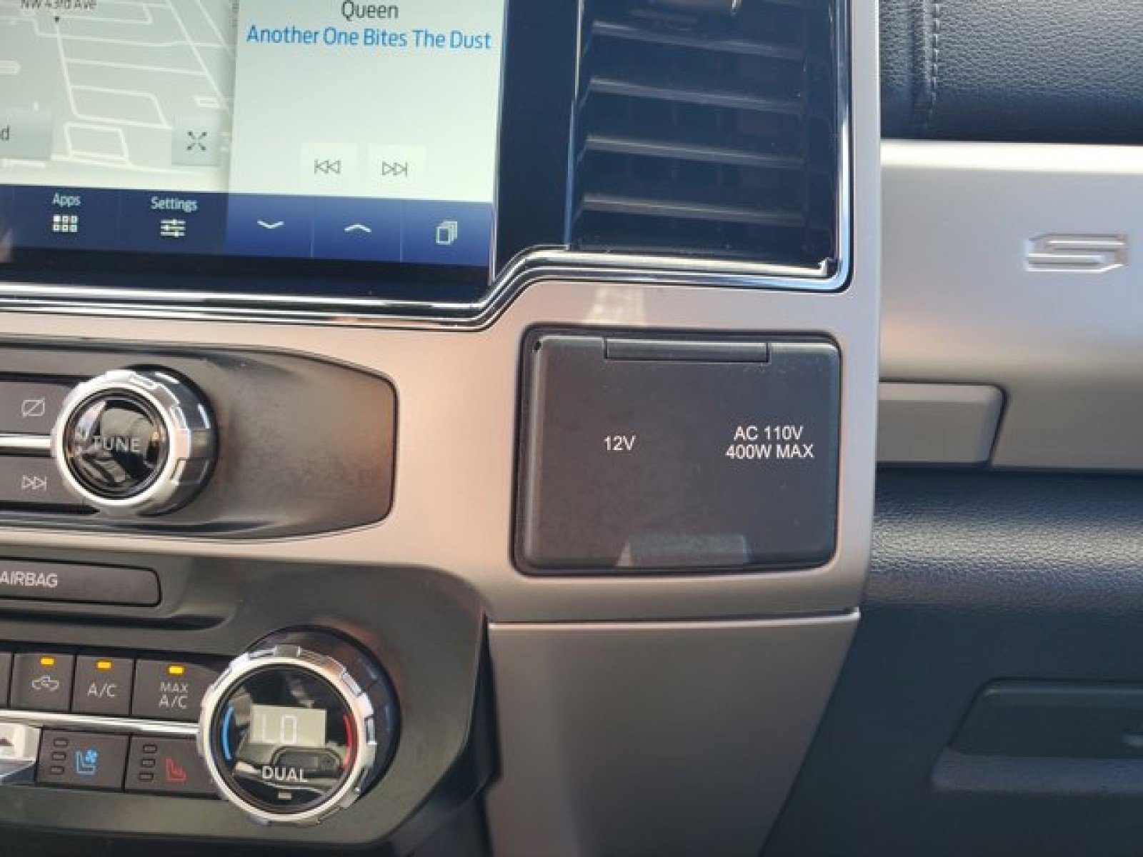 Certified 2022 Ford F250 Lariat image 25