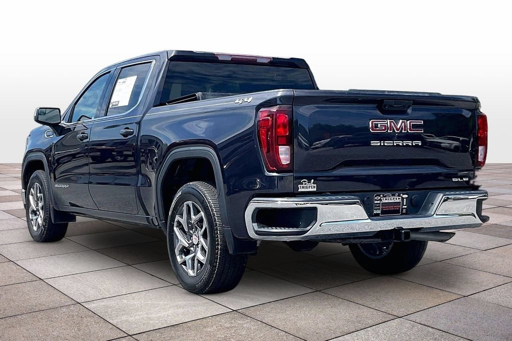 Used 2023 GMC Sierra 1500 SLE AWD/4WD image 2