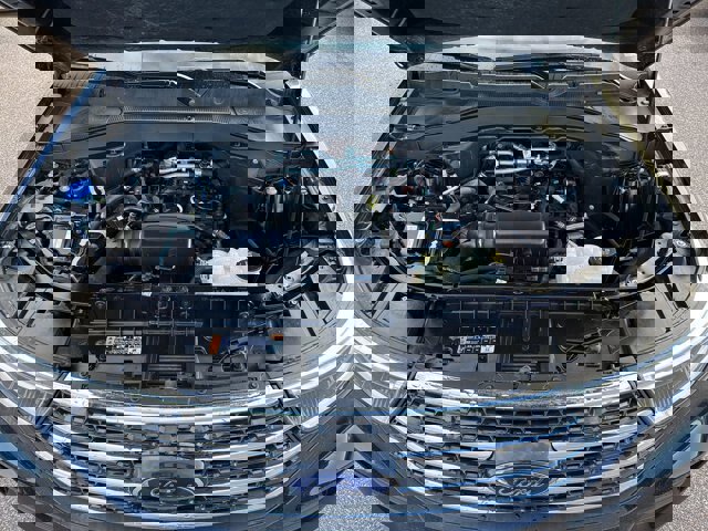 Certified 2023 Ford Explorer XLT image 3