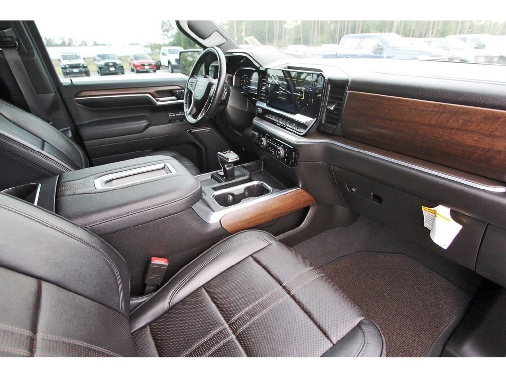 Used 2022 Chevrolet Silverado 1500 High Country image 30