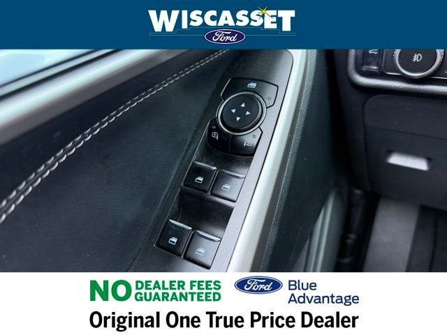 Certified 2022 Ford Explorer XLT w/ Equipment Group 202A image 29