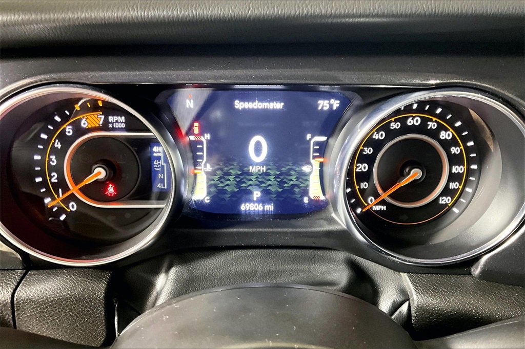 Used 2023 Jeep Wrangler Unlimited Rubicon 392 w/ Xtreme Recon 35" Tire Package image 17