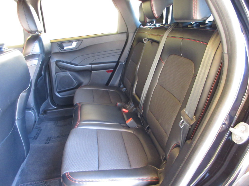 Certified 2023 Ford Escape ST-Line AWD/4WD image 26