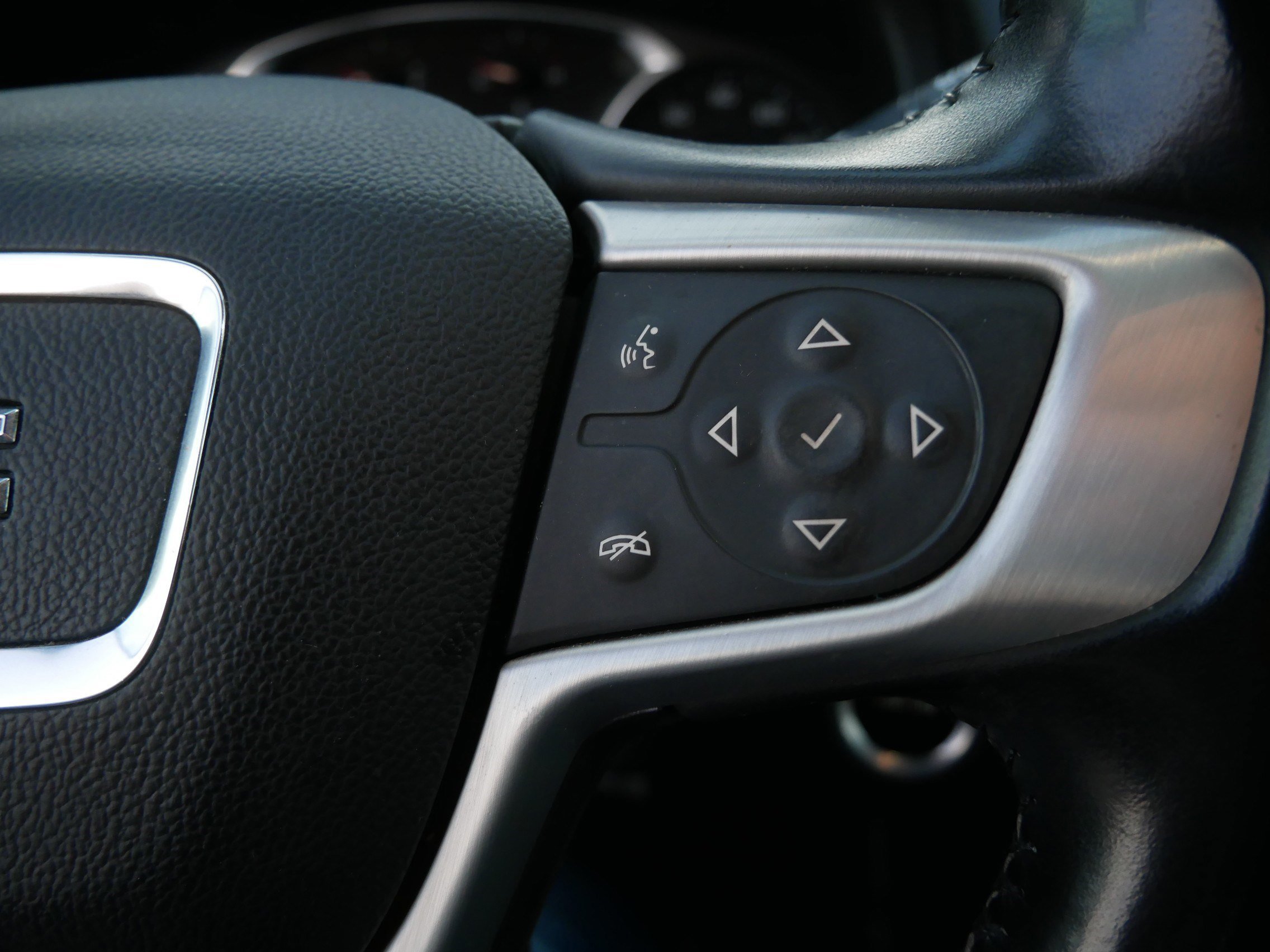 Used 2018 GMC Terrain SLE w/ Driver Convenience Package image 29