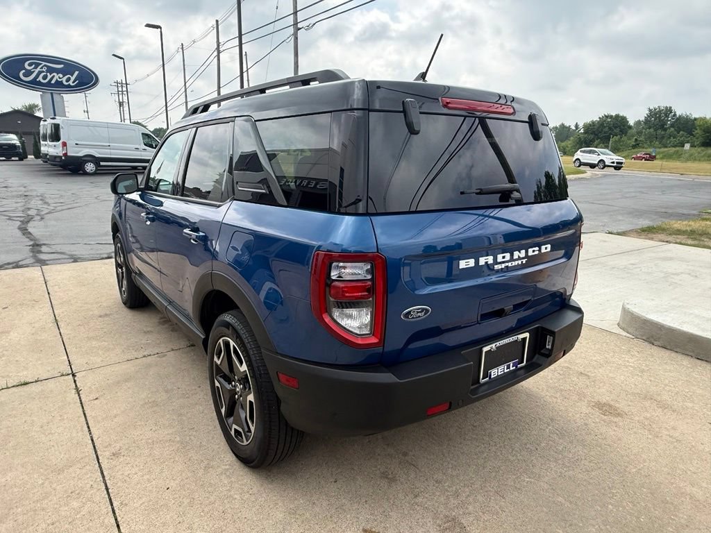 Certified 2023 Ford Bronco Sport Outer Banks AWD/4WD image 7