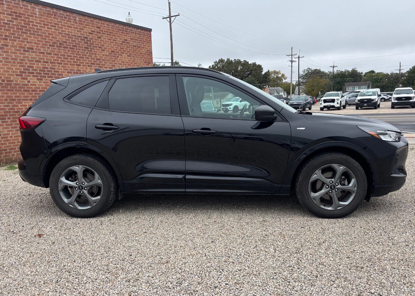 Certified 2023 Ford Escape ST-Line w/ Tech Pack #1 image 6