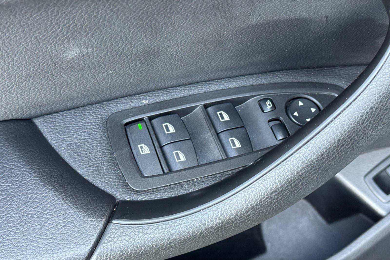 Used 2019 BMW X2 M35i AWD/4WD image 17