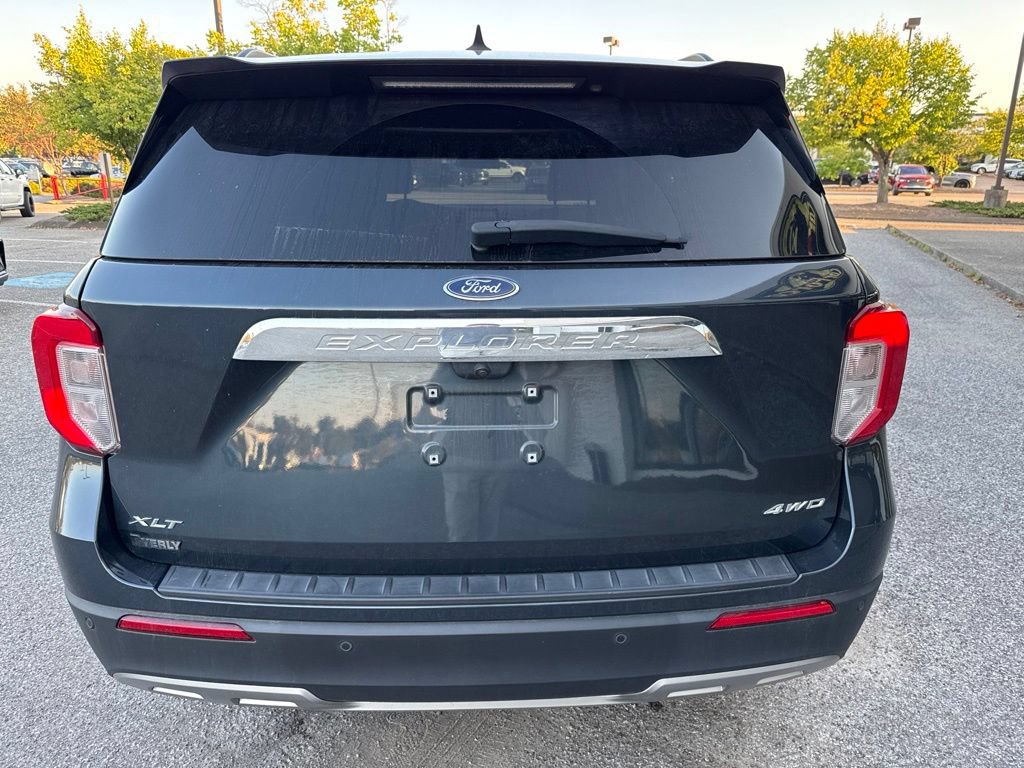 Certified 2024 Ford Explorer XLT w/ Equipment Group 202A AWD/4WD image 13
