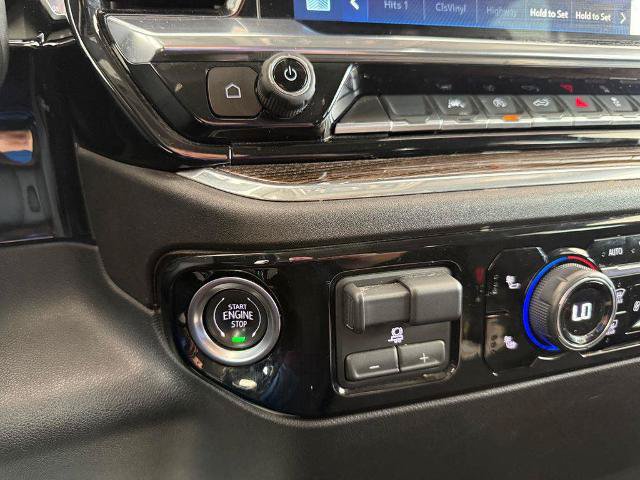 Used 2025 Chevrolet Silverado 1500 LT RWD image 21