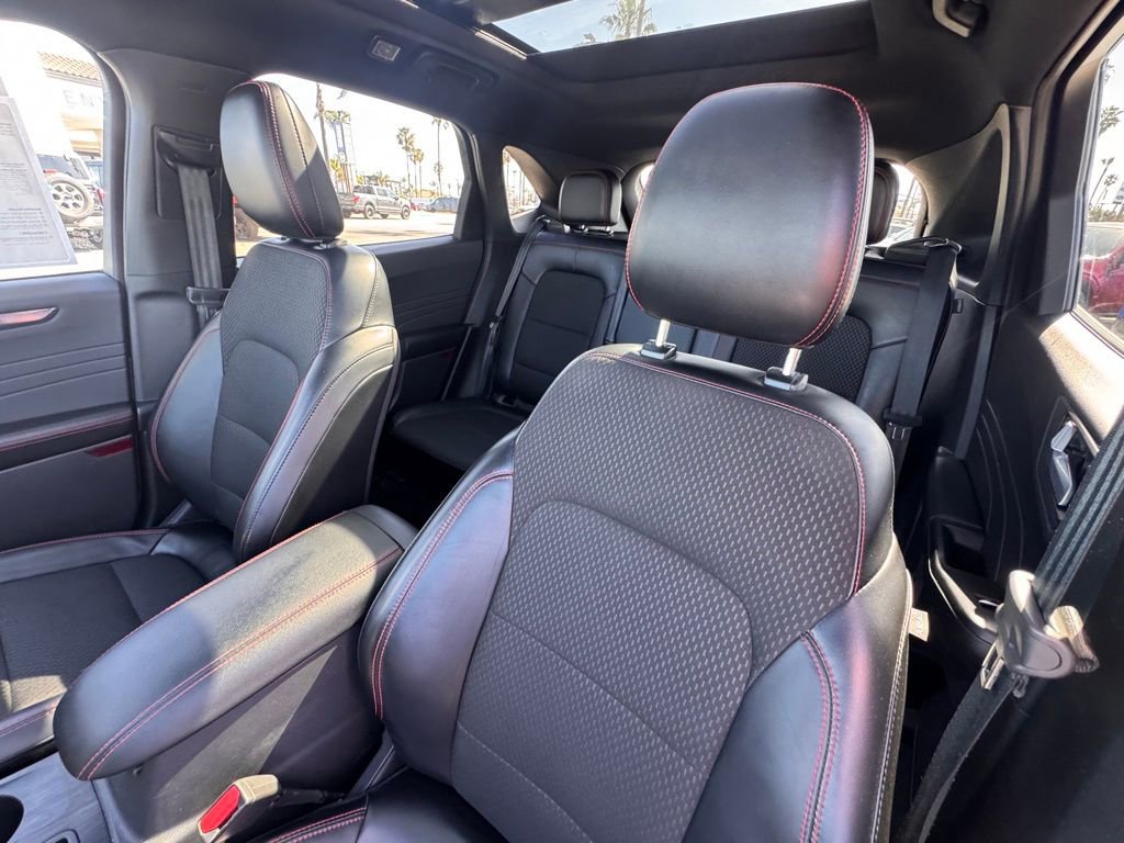 Certified 2024 Ford Escape ST-Line w/ Tech Pack #1 image 20