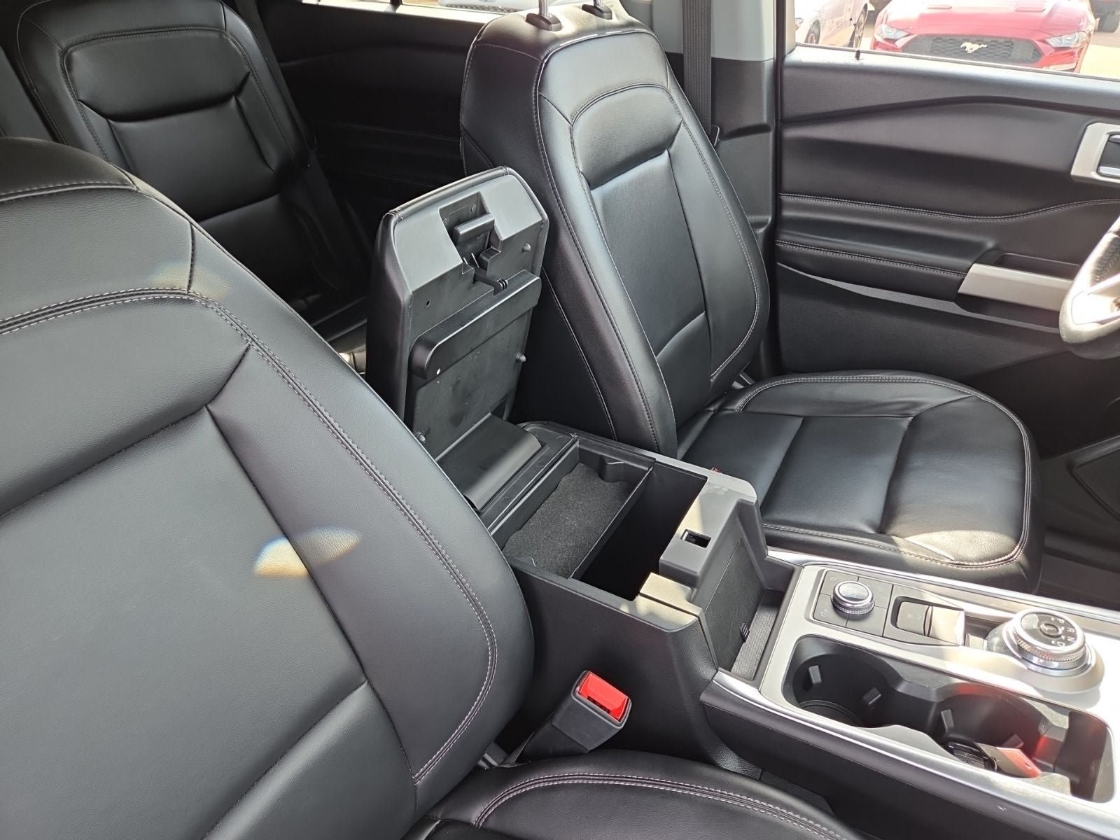 Certified 2023 Ford Explorer XLT w/ Equipment Group 202A AWD/4WD image 40