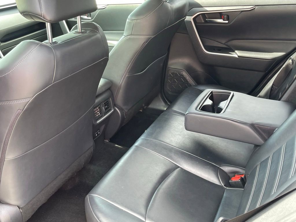 Used 2019 Toyota RAV4 XLE Premium w/ Cold Weather Package AWD/4WD image 23