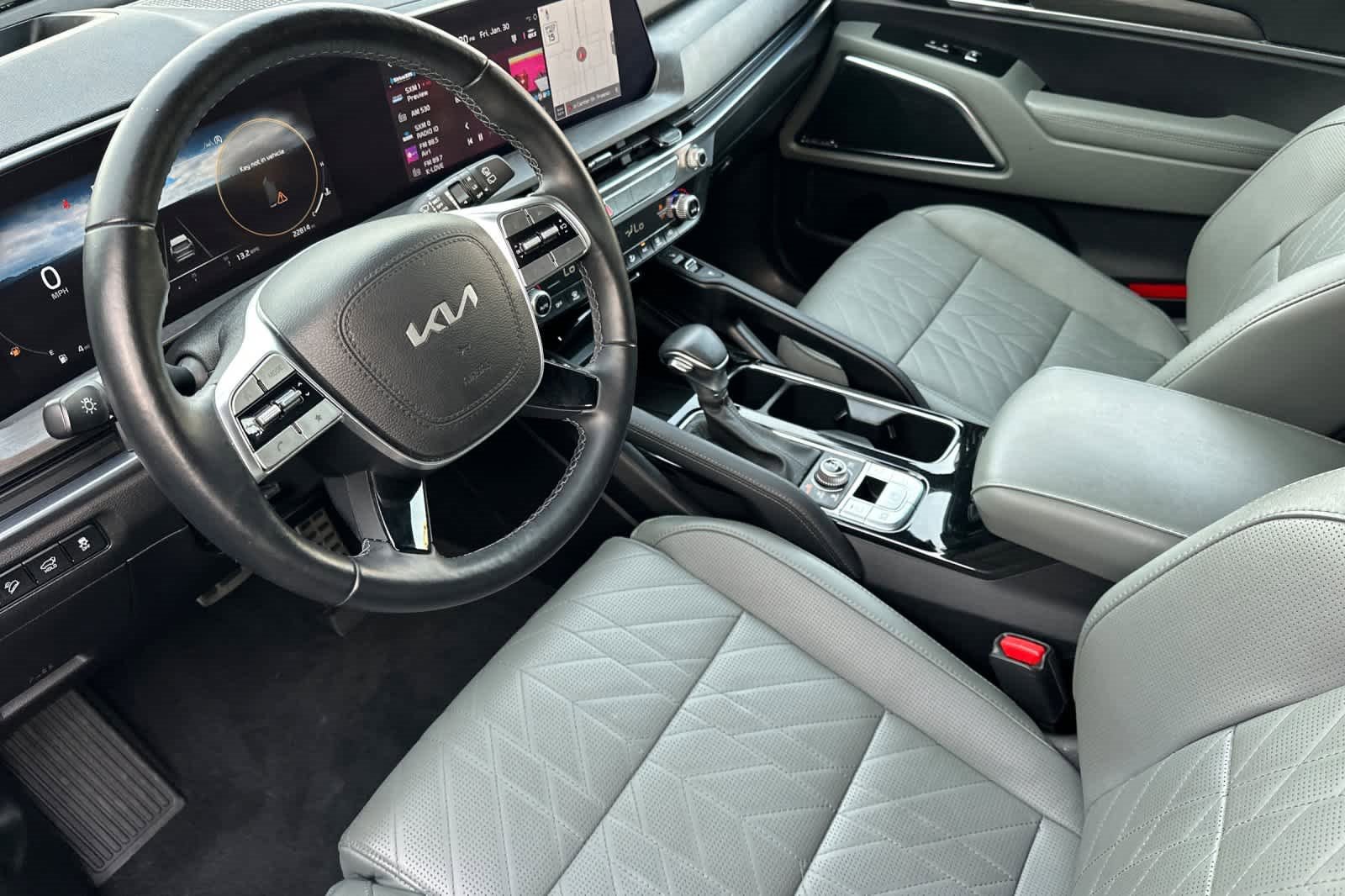Used 2024 Kia Telluride SX Prestige X-Line image 11
