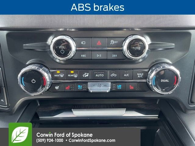 Certified 2025 Ford F450 Platinum w/ FX4 Off-Road Package image 39