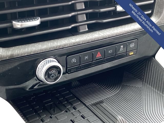 Certified 2025 Ford Explorer Platinum w/ Ultimate Package AWD/4WD image 34